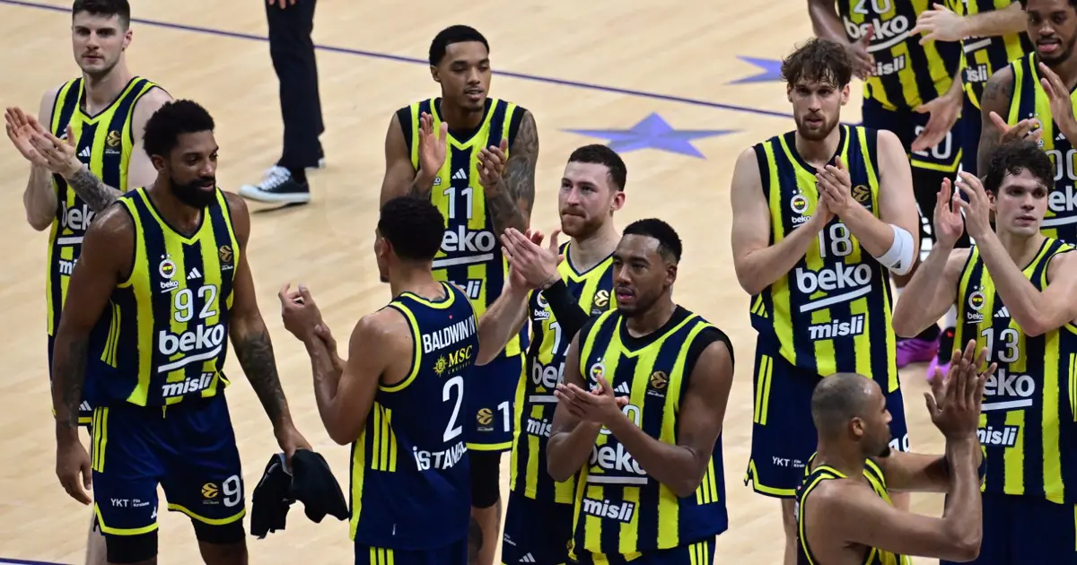 Fenerbahçe Beko, Olympiakos Deplasmanında Sahaya Çıkıyor