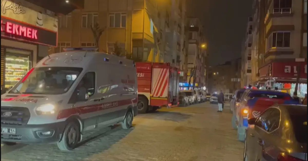 Güngören'de 6 Katlı Binada Patlama: 2 Yaralı