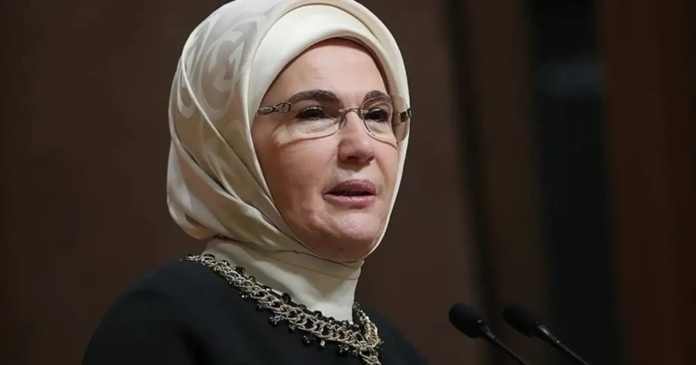 Emine Erdoğan'dan Dünya Kadın Hakları Günü Mesajı