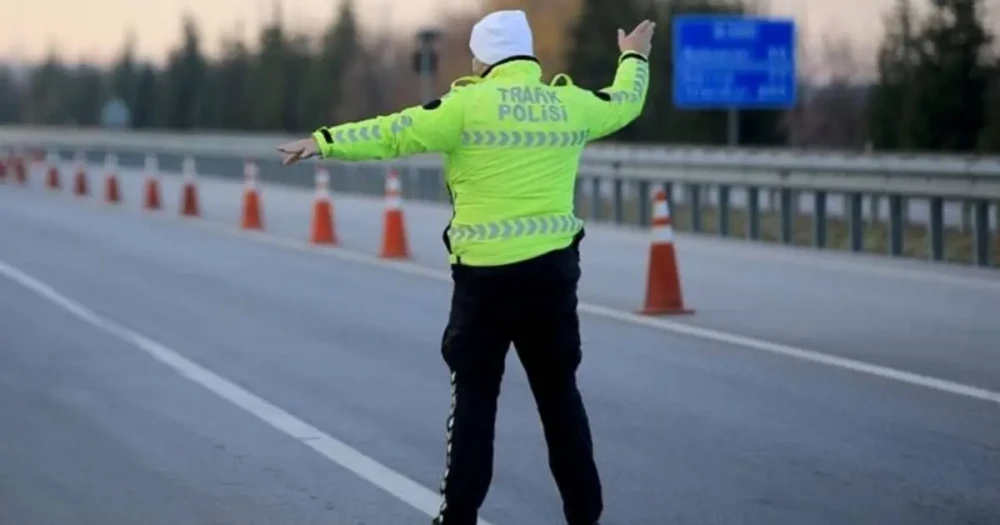 Ankara'da Yarın Trafik ve Toplu Taşıma Aksayacak: Hangi Yollar Kapalı Olacak?