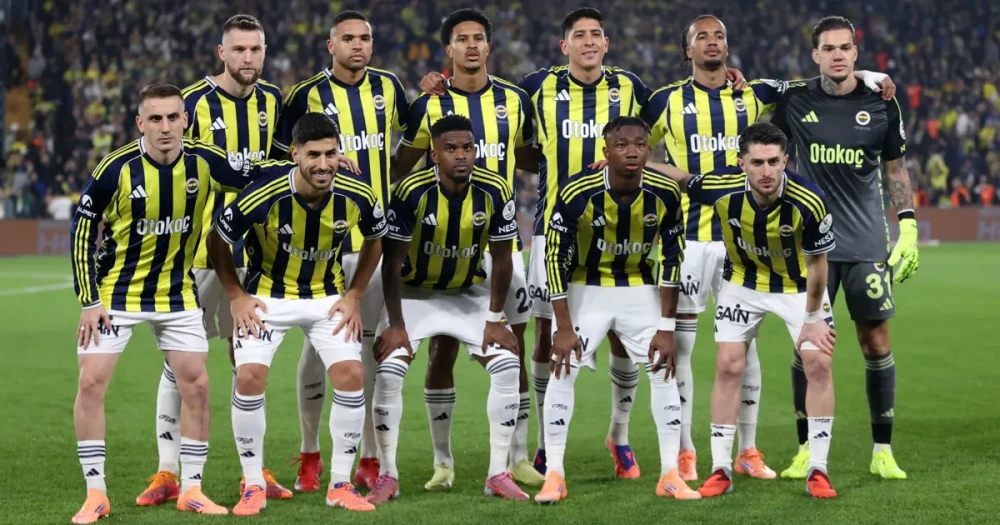 Fenerbahçe'de Başakşehir Maçında Sakatlık Paniği: Semedo Yerini Bıraktı
