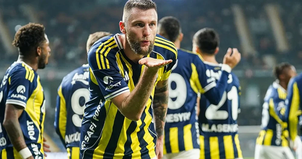 Fenerbahçe'de Skriniar'dan Beraberlik Sitemi: "Daha İyi Olmalıydık"