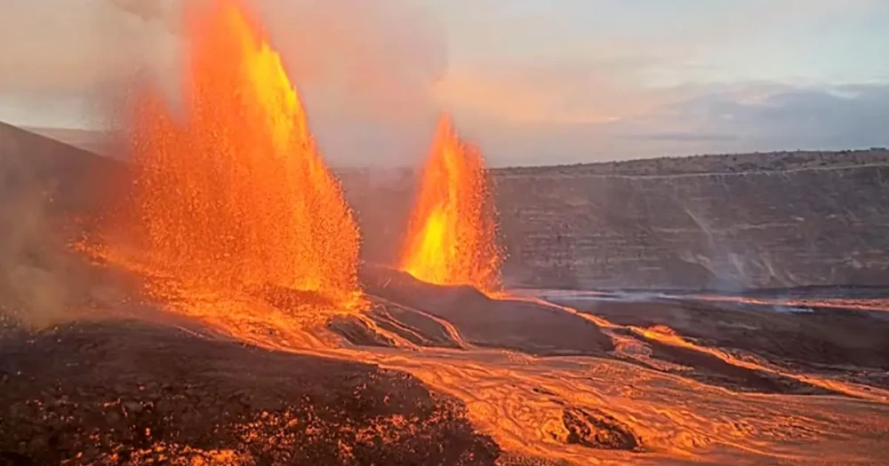 Kilauea Yanardağı Yeniden Aktif Hale Geldi: Lav Akışı Görüntülendi