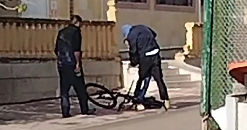 Sokak ortasında çocuğa şiddet