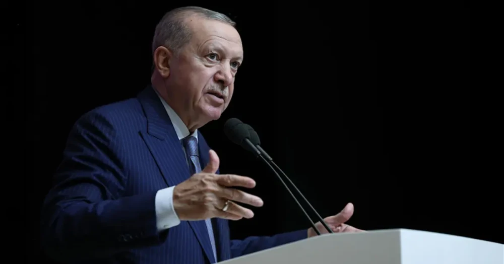 Erdoğan'dan TİSK'e Asgari Ücret Çağrısı: "Elini Taşın Altına Koymalı"