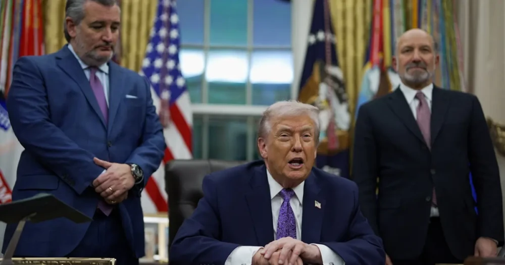 Trump Venezuela'ya Karadan Saldırı Tehdidinde Bulundu