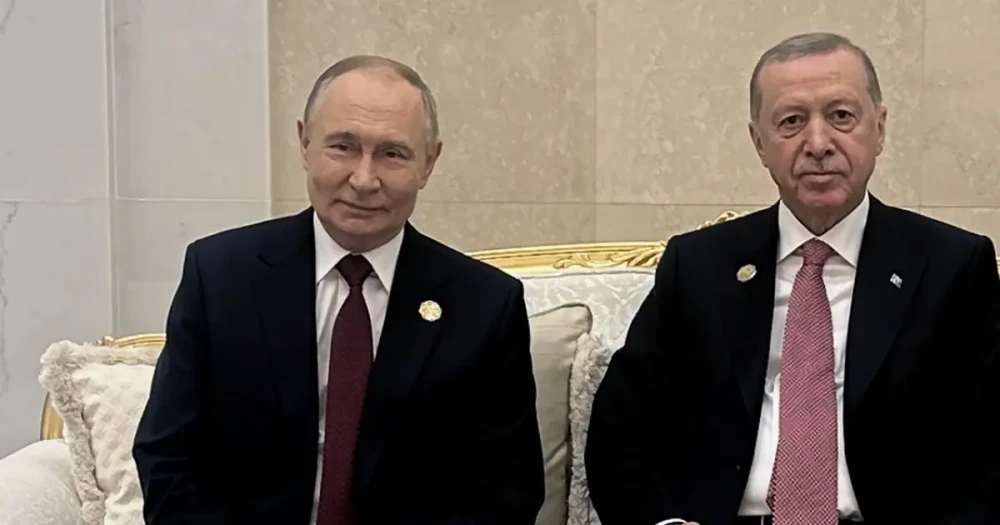 Erdoğan ve Putin Aşkabat'ta Görüştü: Ukrayna Savaşı Masadaydı