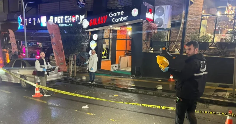 Serdivan'da Esnaf Kavgası Kanla Bitti: Bir Kişi Hayatını Kaybetti