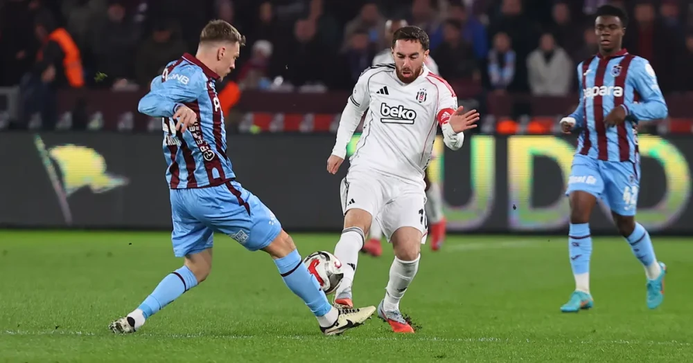 Derbi Nefes Kesti: 6 Gol, 1 Kırmızı Kart ve Eşitlik