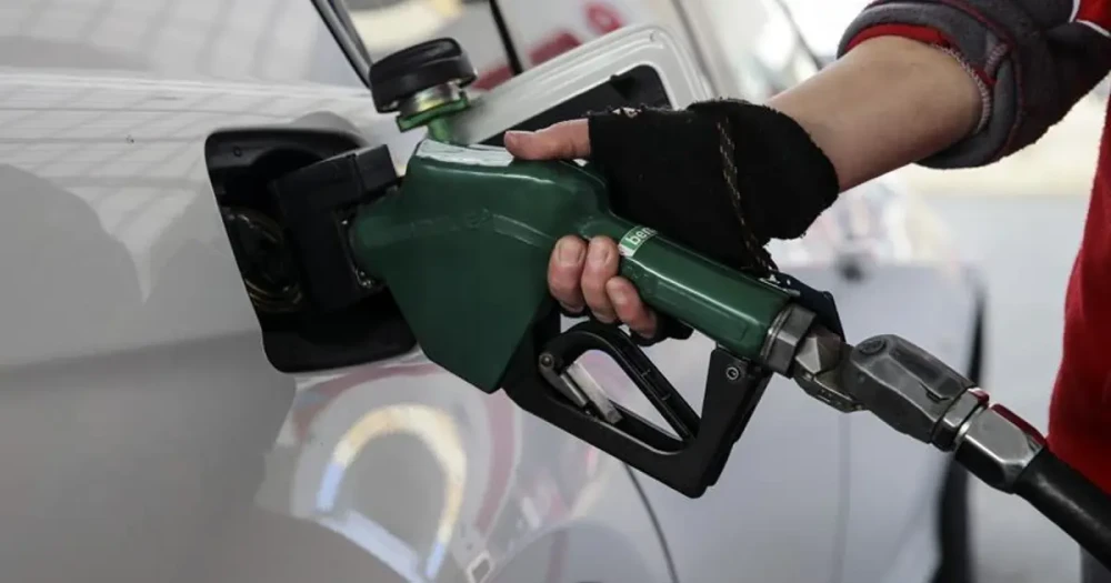 Benzine Büyük İndirim: Deposu Boş Olanlar İçin Fırsat