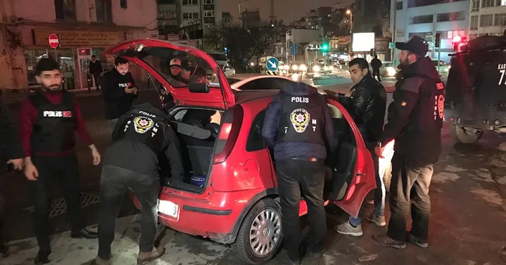 İstanbul'da Kapsamlı Güvenlik Operasyonu: Binlerce Kişi Gözaltına Alındı
