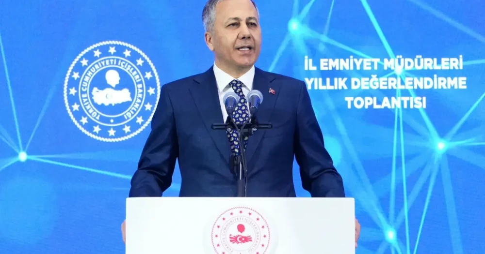 Bakan Yerlikaya'dan Kritik Açıklamalar: 11 Ayda 7 Terör Eylemi Engellendi, Uyuşturucuyla Mücadelede Önemli Adımlar