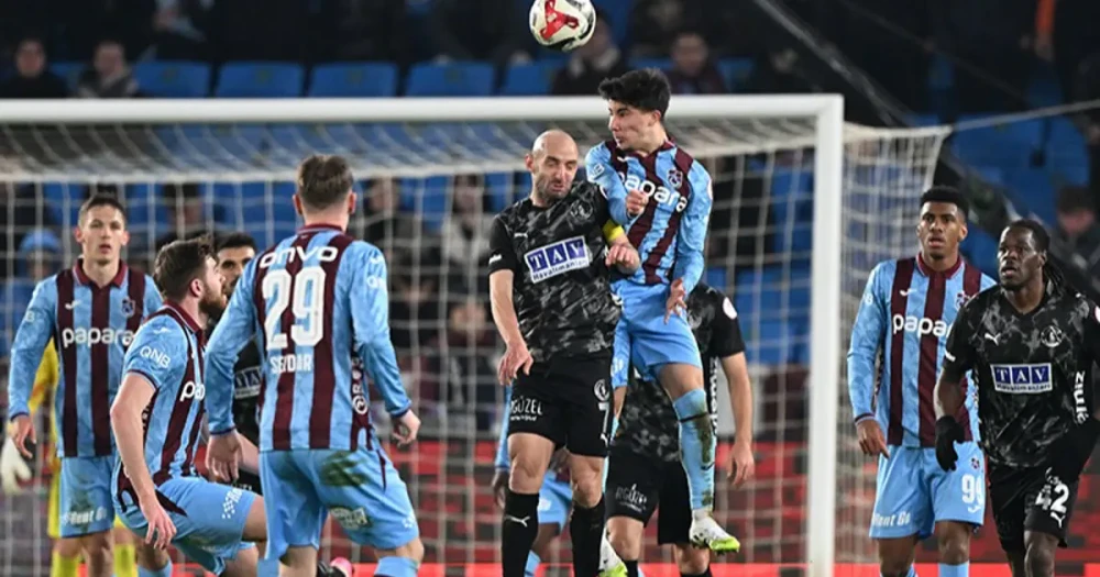 Trabzonspor, Ziraat Türkiye Kupası'nda Alanyaspor'a Mağlup Oldu