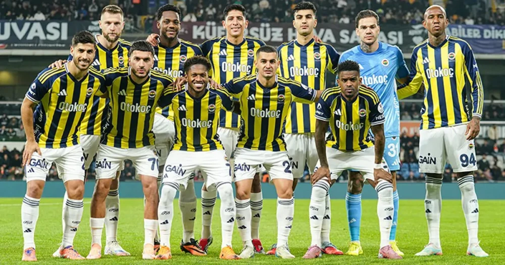 Fenerbahçe, Ligin İlk Yarısını Eyüpspor Karşısında Tamamlıyor: İşte İlk 11'ler