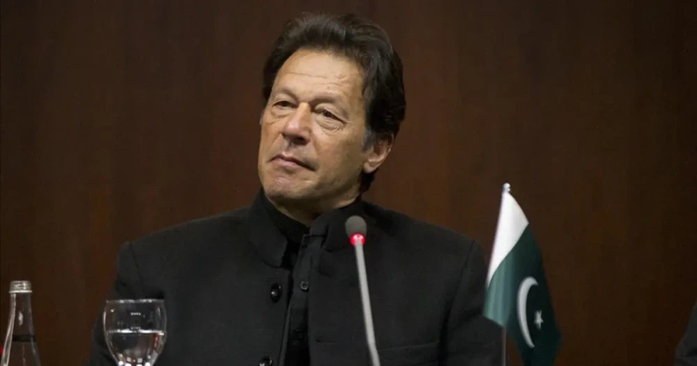 Eski Pakistan Başbakanı Imran Khan ve Eşine Ağır Hapis Cezası
