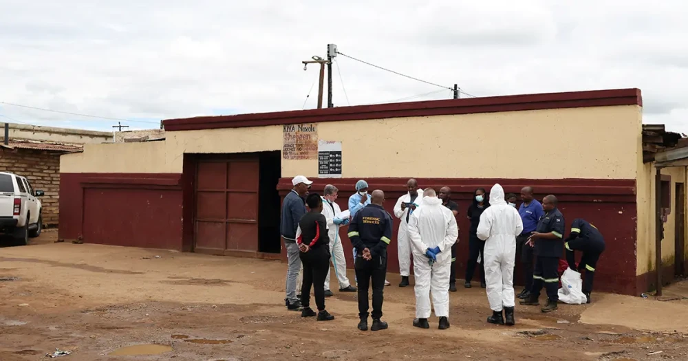 Güney Afrika'da Kanlı Gece: Bara Yapılan Saldırıda 9 Kişi Hayatını Kaybetti