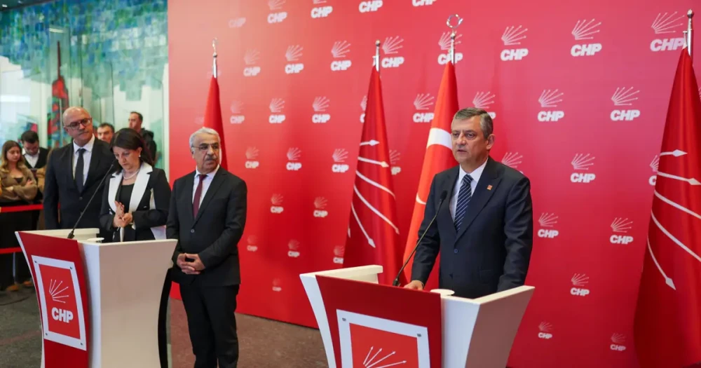 DEM Parti İmralı Heyeti, CHP Genel Başkanı Özgür Özel ile Görüştü
