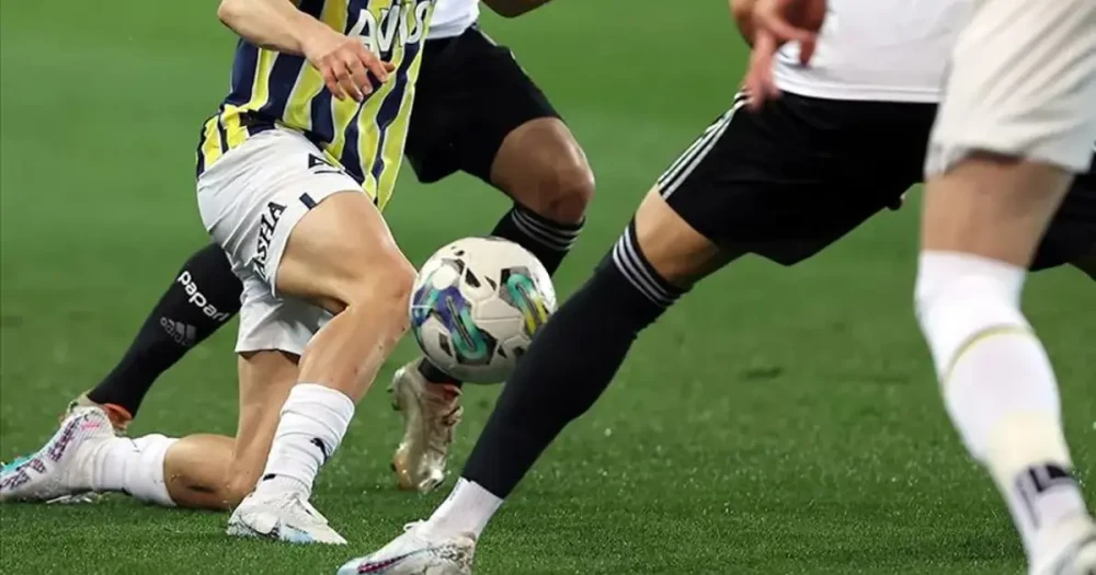 Fenerbahçe ve Beşiktaş Derbisinin Hakemi Açıklandı