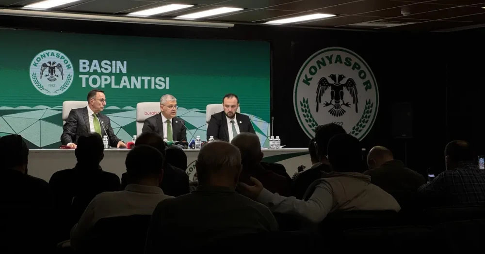 TÜMOSAN Konyaspor'dan Deniz Türüç Açıklaması: Mali Disiplin ve Transfer Hedefleri