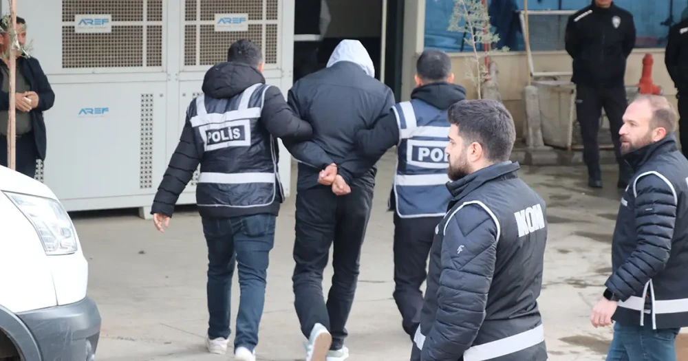 Siirt'te Uyuşturucu Testi Sonuçları Skandalı: 19 Kişi Tutuklandı