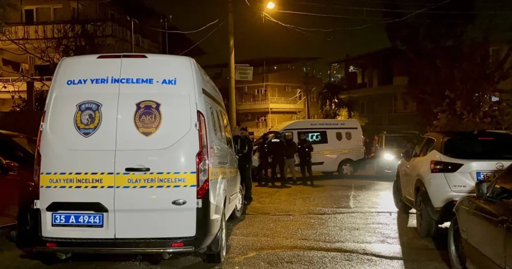 İzmir'de Kan Donduran Soygun: Yaşlı Adam Evinde Öldürüldü