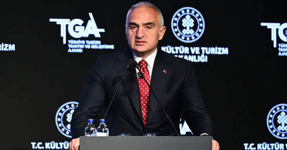Türkiye'nin Tanıtımında Yeni Dönem: Diziler Küresel Elçi Oluyor
