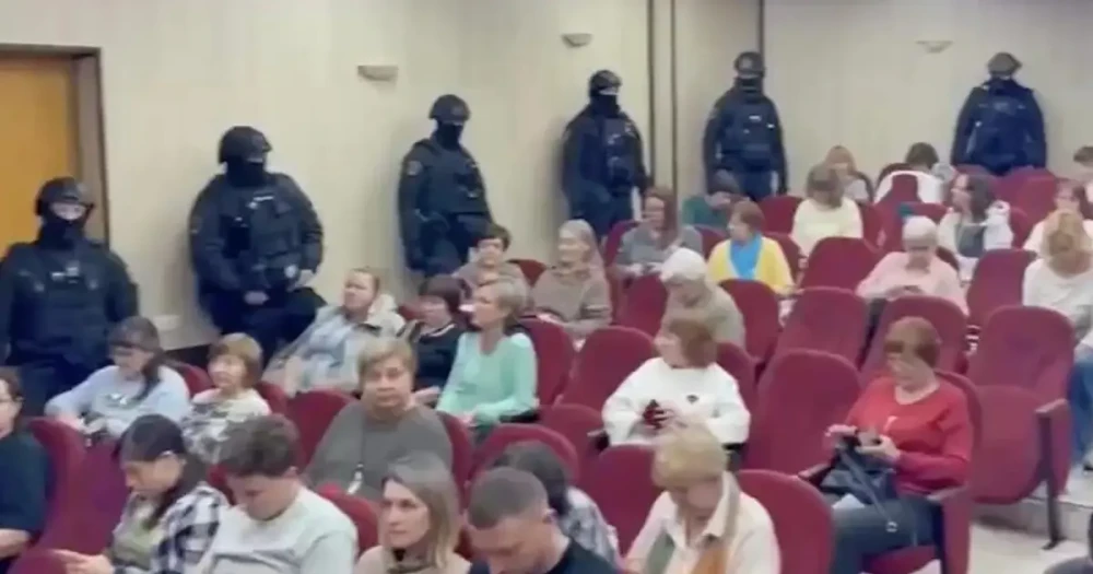 Rusya'da "Zelenski Tarikatı" İddiasıyla Dini Oluşuma Operasyon