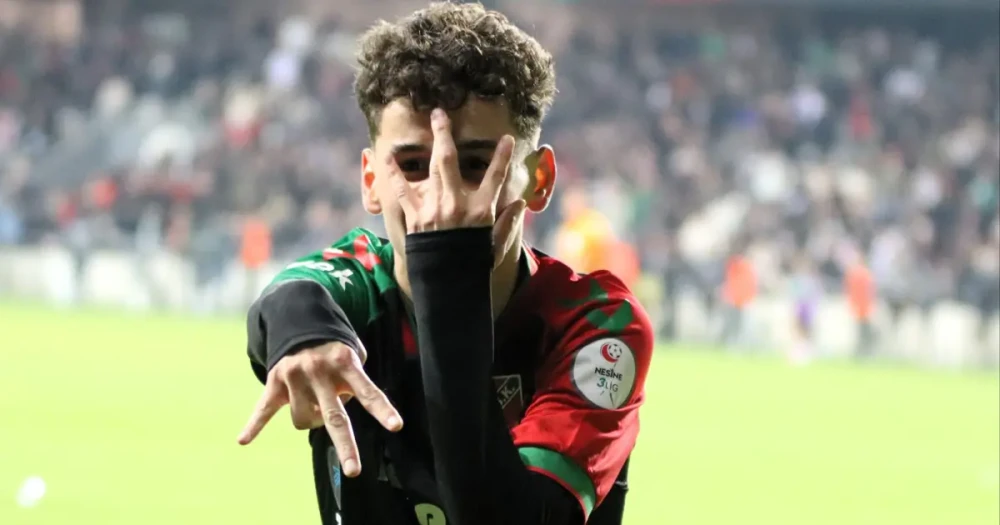 3. Lig'in Parlayan Yıldızı Adem Yeşilyurt'a Avrupa'dan Kancalar