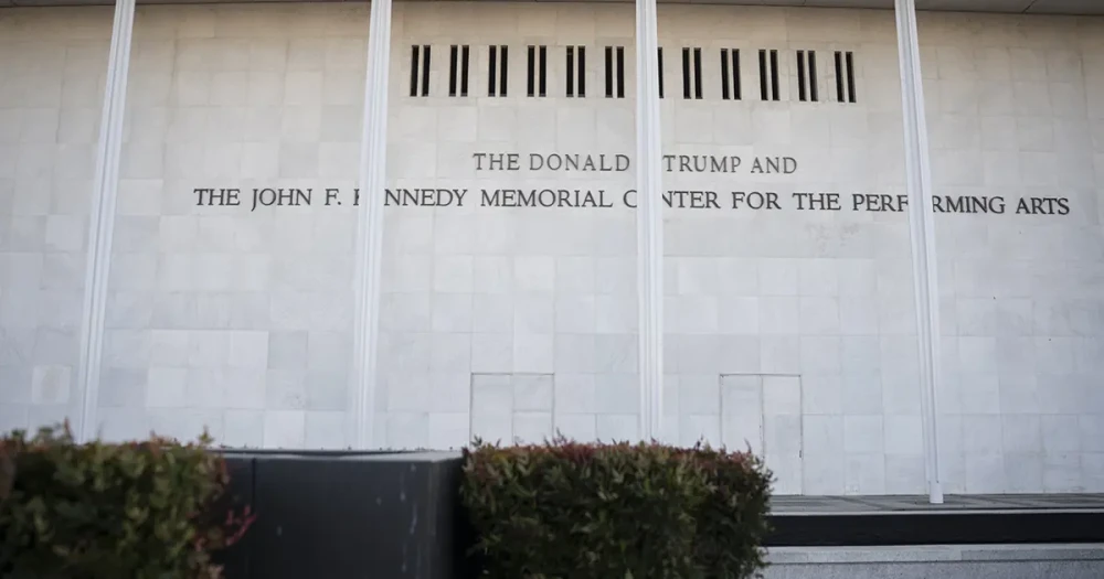 Kennedy Center'ın Adı Değişti: Artık "Trump" Adını Taşıyor
