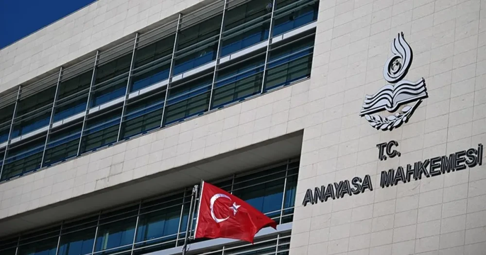 Anayasa Mahkemesi'nden Kritik Karar: Kanuni Faiz Uygulaması İptal Edildi