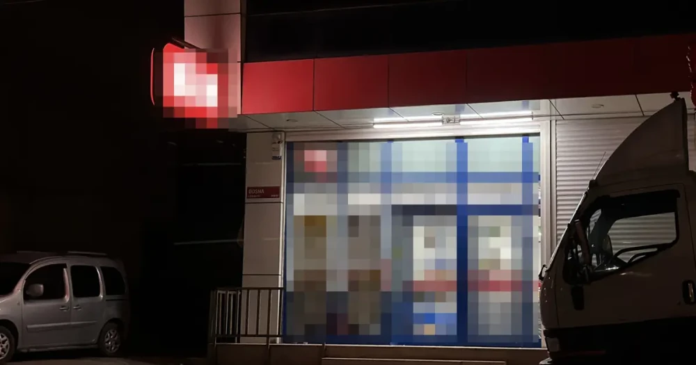 İstanbul'da Zincir Markete Silahlı Saldırı: 14 Yaşında Şüpheli Gözaltında