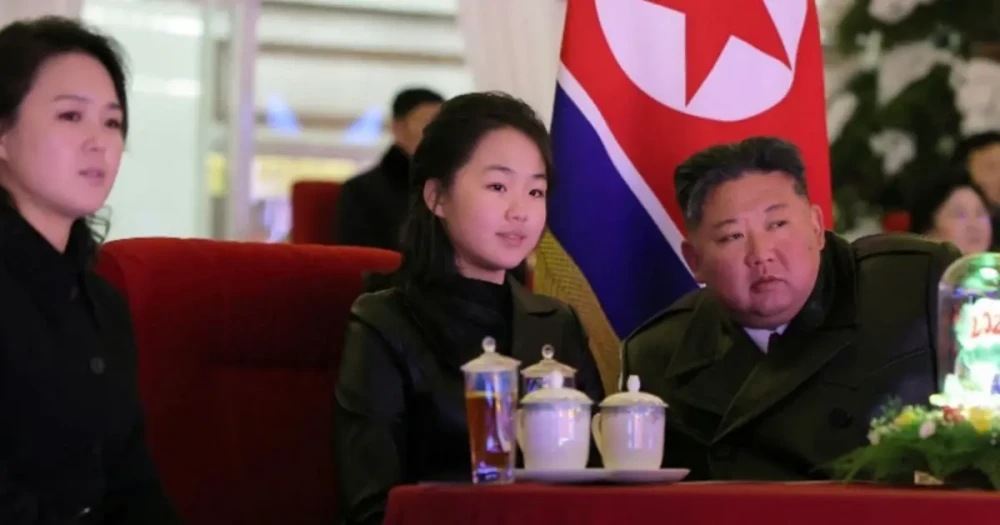 Kuzey Kore'de Geleceğin Lideri Kim Ju Ae mi?
