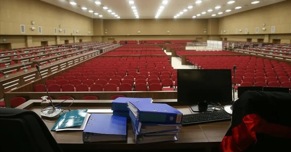 "Daltonlar" Davasında İzinsiz Kayıt Alan Avukat Tutuklandı
