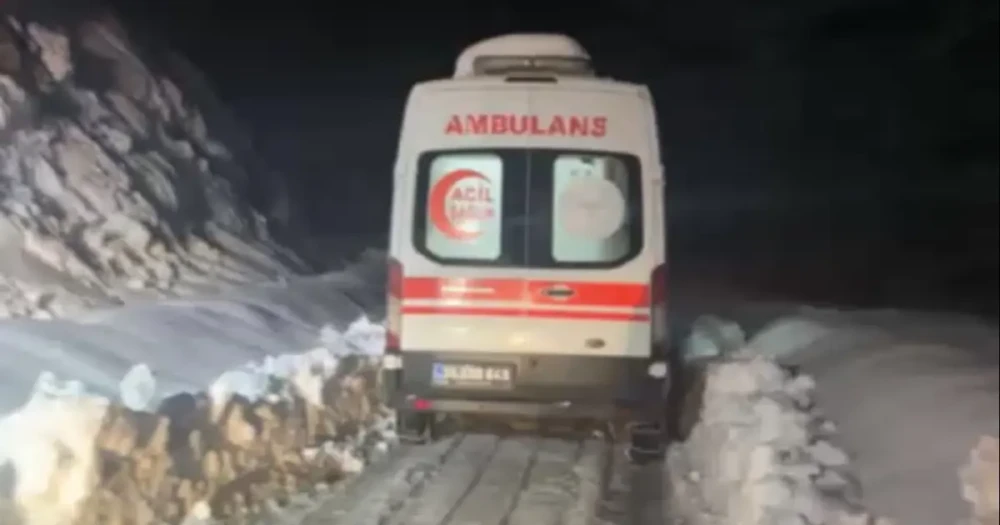 Hakkari'de Zehirli Gaz Paniği: Bir Aile Hastanelik Oldu