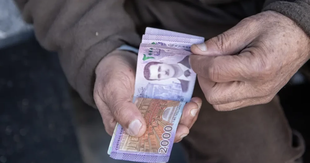 Suriye'de Yeni Banknotlar Piyasaya Sürüldü: Ekonomik Dönüşüm Başlıyor