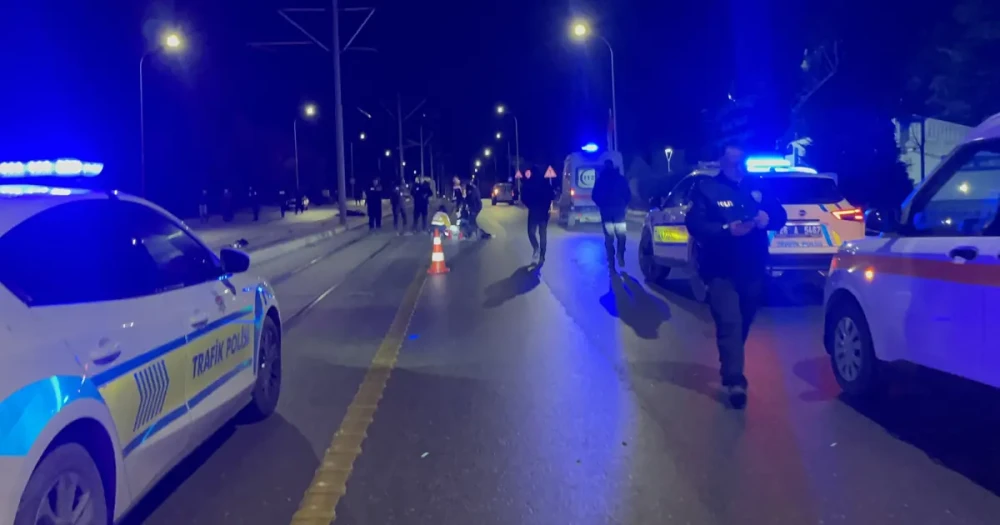 Eskişehir'de Tramvay Durağında Korkunç Kaza: Üç Yaya Hayatını Kaybetti
