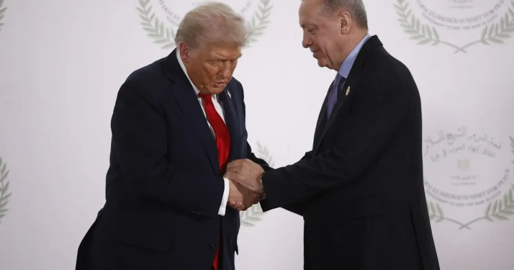Erdoğan ve Trump'tan Kritik Görüşme: Bölgesel Konular Masada