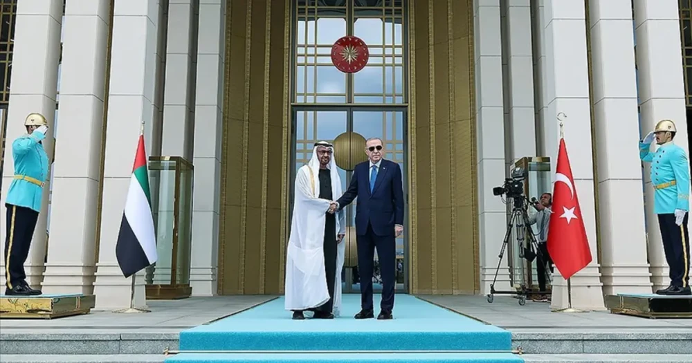 Erdoğan ve BAE Devlet Başkanı Al Nahyan Telefonla Görüştü
