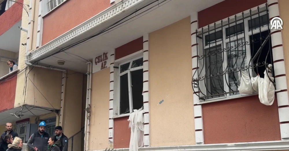Esenyurt'ta Dairede Meydana Gelen Patlama Şok Etti