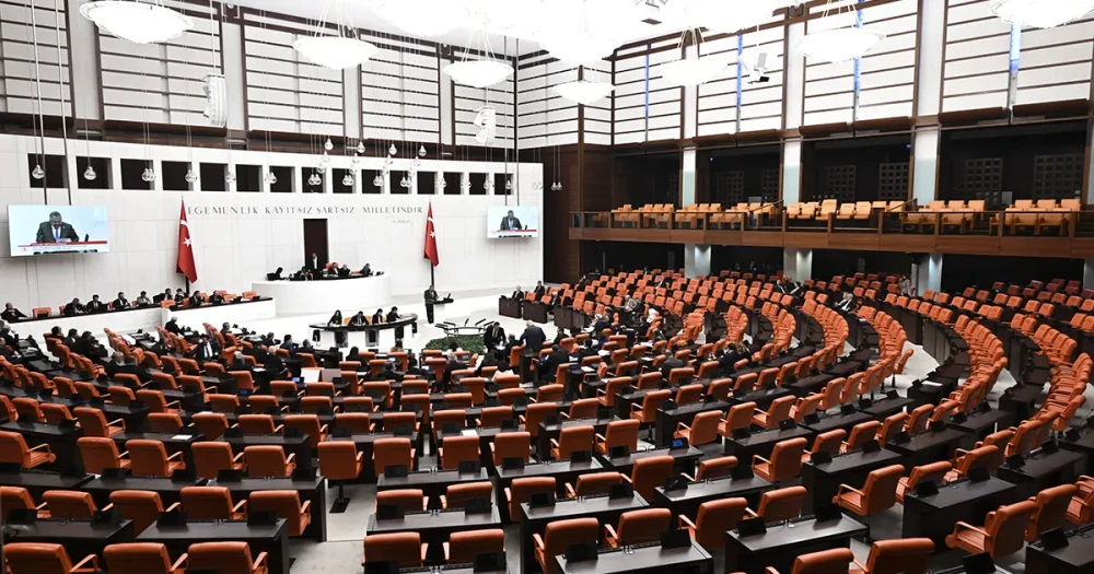 Meclis Gündemi: Trafik Güvenliği ve Ekonomik Düzenlemeler Masada