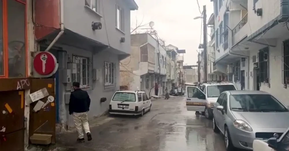 Boşanma Aşamasındaki Eşinin Silahlı Saldırısında Ağır Yaralandı