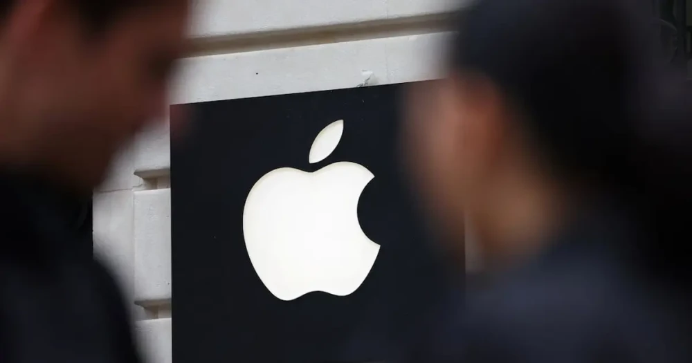 Apple ve Google, Yapay Zeka Alanında Güçlerini Birleştiriyor