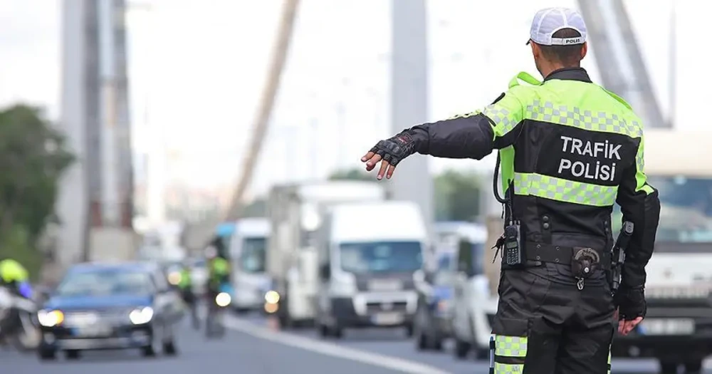 Trafik Cezalarını Artıran Yasa Teklifi Meclis'ten Geçti: İşte Detaylar