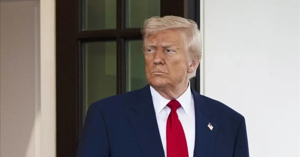 Trump'tan Grönland Planı İçin Gümrük Vergisi Tehdidi