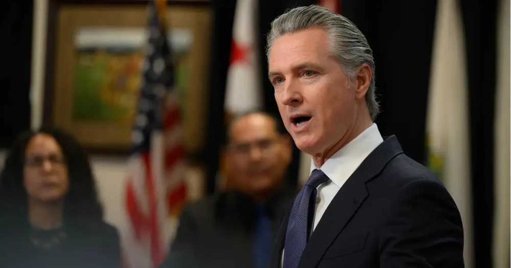 California Valisi Newsom'dan Trump'a Sert Suçlamalar: "İç Savaş Çıkarmaya Çalışıyor"