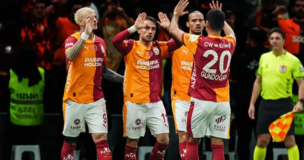 Süper Lig'de İkinci Yarı Başlıyor: Galatasaray Gaziantep FK Karşısında