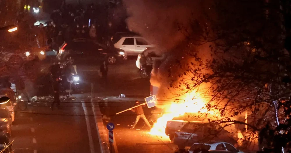 İran'da Protestoların Ardından Can Kaybı 3 Bini Aştı
