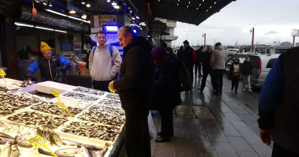 Soğuk Hava Vatandaşı Balık Tezgahlarına Yöneltti: Omega-3 Kaynakları Gözde