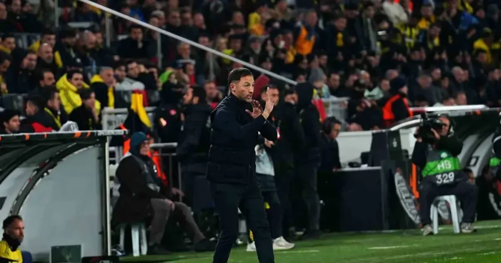 Fenerbahçe Teknik Direktörü Tedesco'dan En-Nesyri Açıklaması: "Yarın İstanbul'da Buluşacağız"