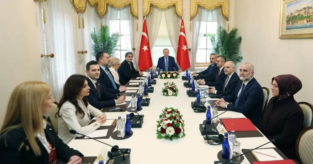 Cumhurbaşkanı Erdoğan, Balkan Ülkeleri Dışişleri Bakanlarıyla İstanbul'da Bir Araya Geldi